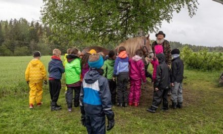 Gammeldags skole på Vølneberg