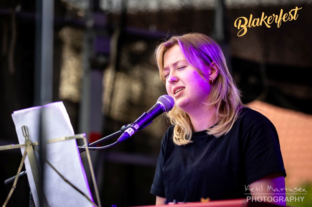 web4_2023-08-18 Astrid-6